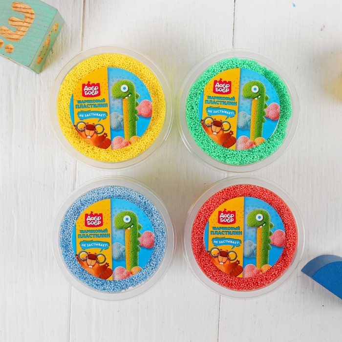 Набор шарикового мелкозернистого пластилина "ДобрБобр", 4 цвета
