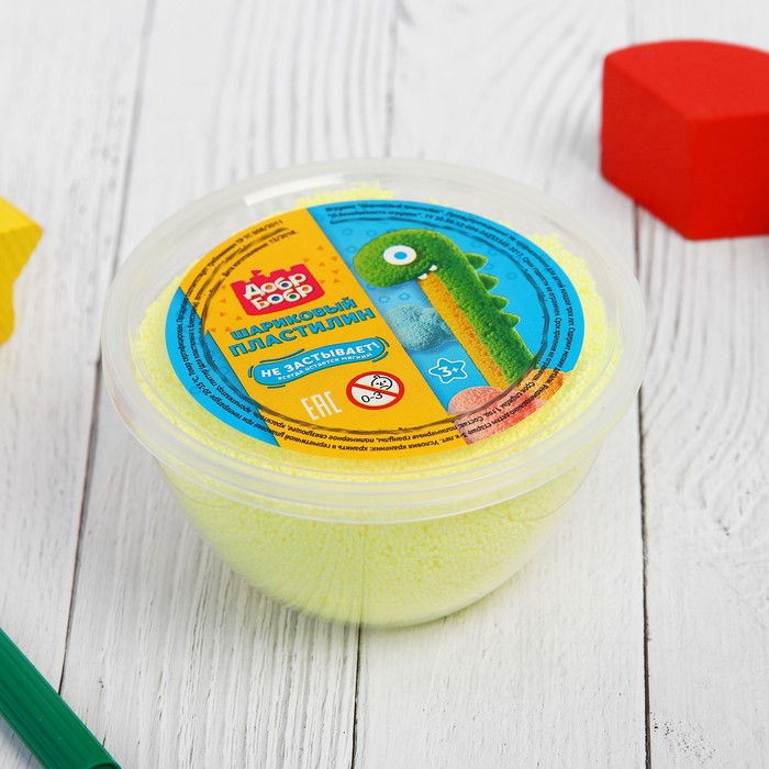 Шариковый пластилин "ДобрБобр" мелкозернистый, 200 мл, жёлтый