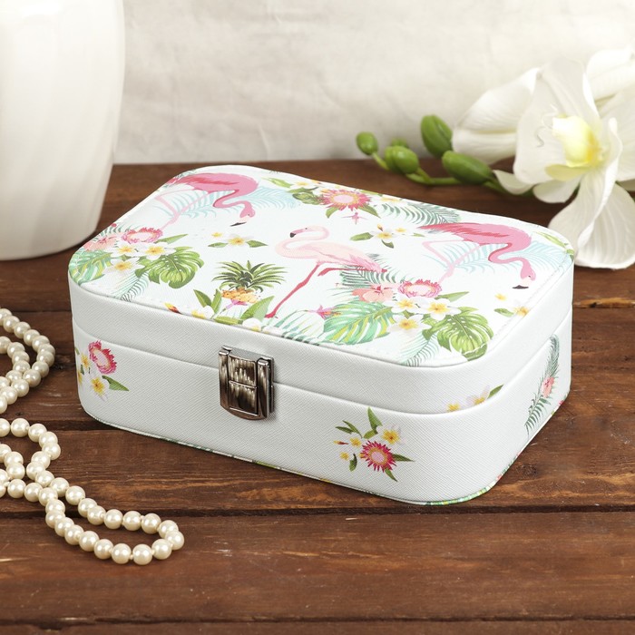 Шкатулка кожзам под часы 1 отделение и бижутерию "Фламинго в цветущих джунглях" 7х20х14 см