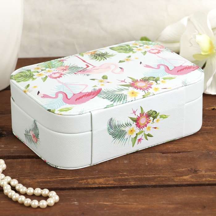 Шкатулка кожзам под часы 1 отделение и бижутерию "Фламинго в цветущих джунглях" 7х20х14 см