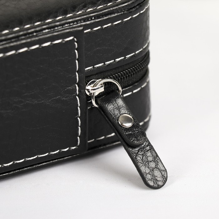 Шкатулка кожзам под часы 8 отделений "Белая строчка на чёрном" 6х24х18 см