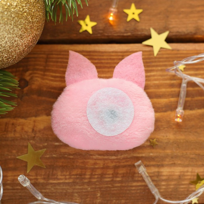 Магнит новогодний Хрюша, мягкая игрушка