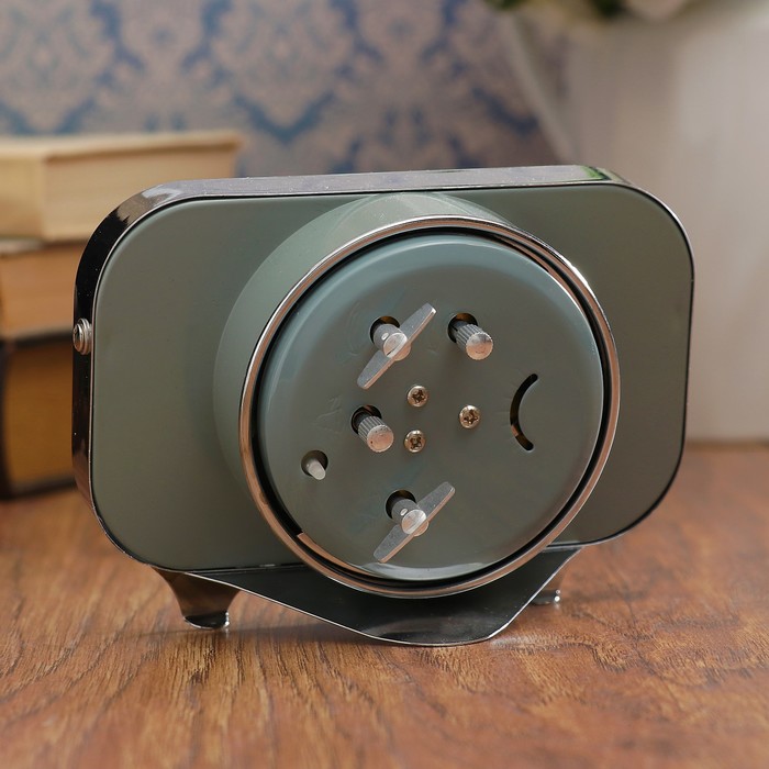 Будильник механический, прямоуг, дискретный ход, металл, хромированный, 5.5х14.10 см