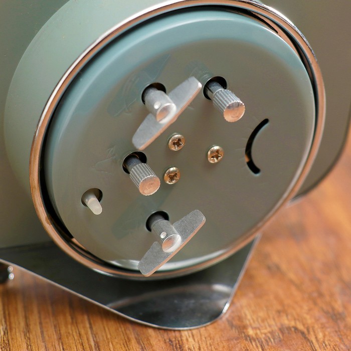 Будильник механический, прямоуг, дискретный ход, металл, хромированный, 5.5х14.10 см