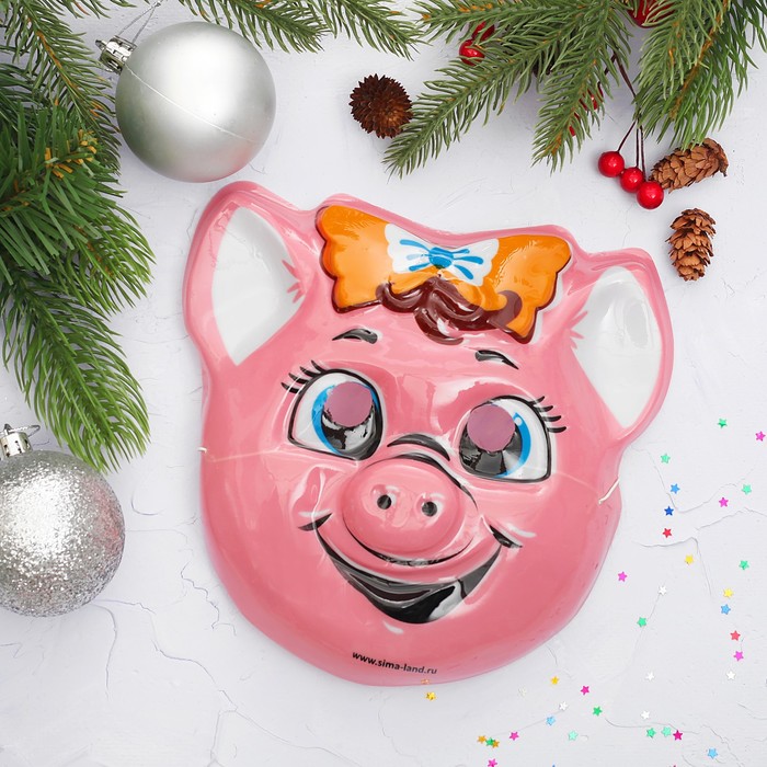 Маска пластиковая на резинке "Свинюшка"