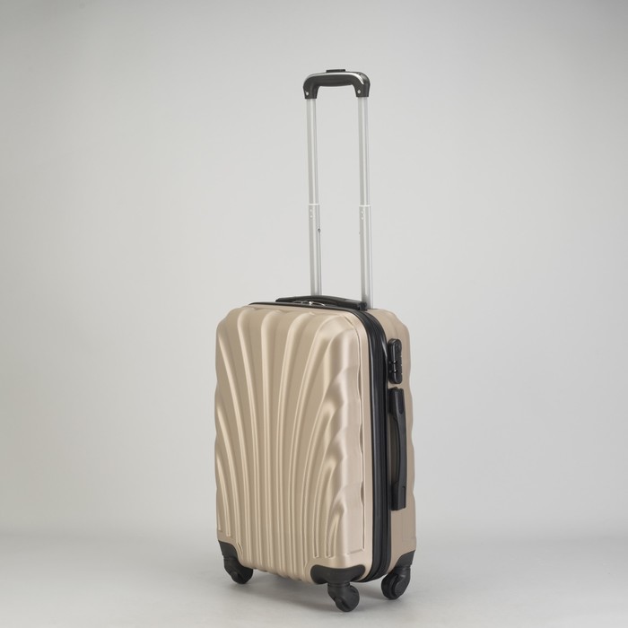 Чемодан малый "Ракушка" 20", отдел на молнии, кодовый замок, 4 колеса, цвет бежевый