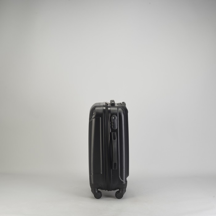 Чемодан малый "Сдвиг" 20", отдел на молнии, кодовый замок, 4 колеса, цвет чёрный