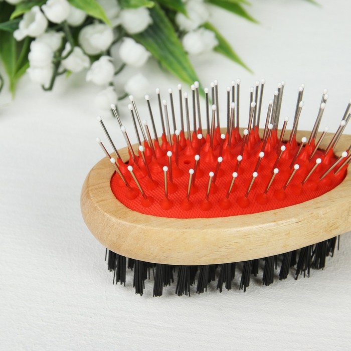 Расчёска массажная, овальная, цвет красный/бежевый