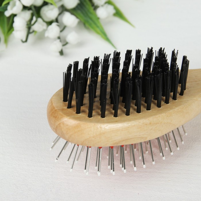 Расчёска массажная, овальная, цвет красный/бежевый