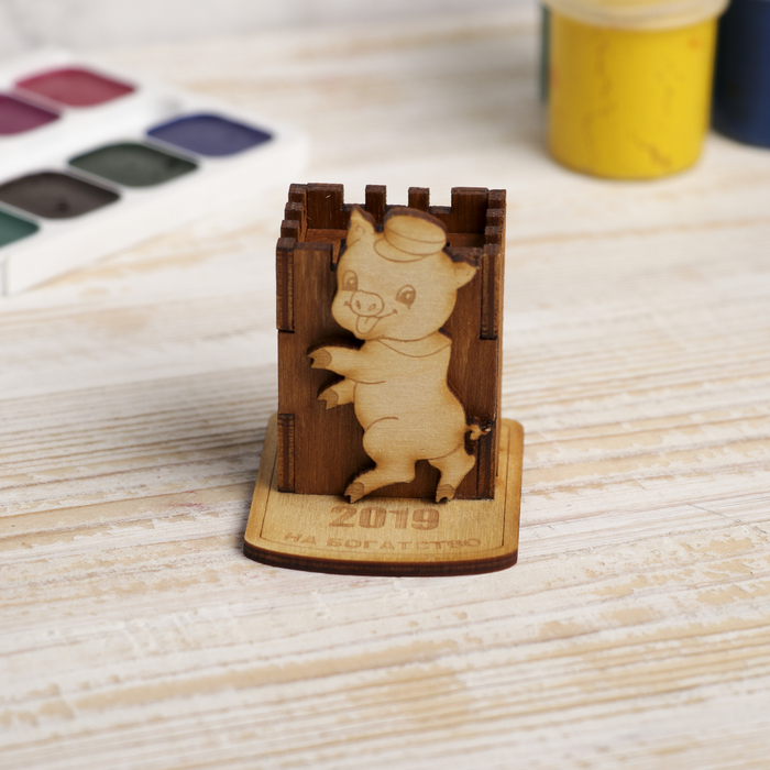 Держатель для зубочисток для декора "Наф-Наф" из фанеры 5х5,5х6 см