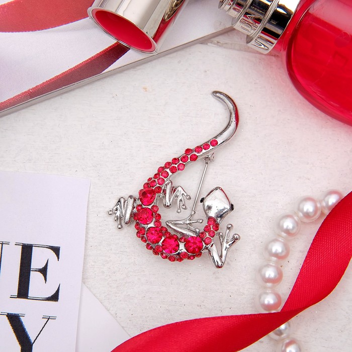 Брошь "Ящерица" токи, цвет красный в серебре