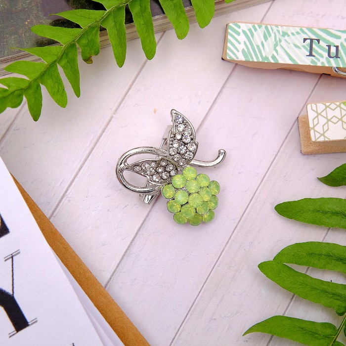 Брошь "Ежевичка", цвет бело-зеленый в серебре