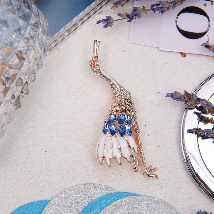 Брошь "Журавлю поющий", цветная в розовом золоте