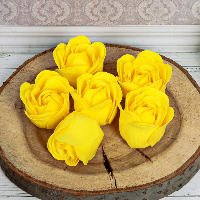 Подарочный набор "С днём учителя!": мыльные лепестки (6 шт.), полотенце, мыло