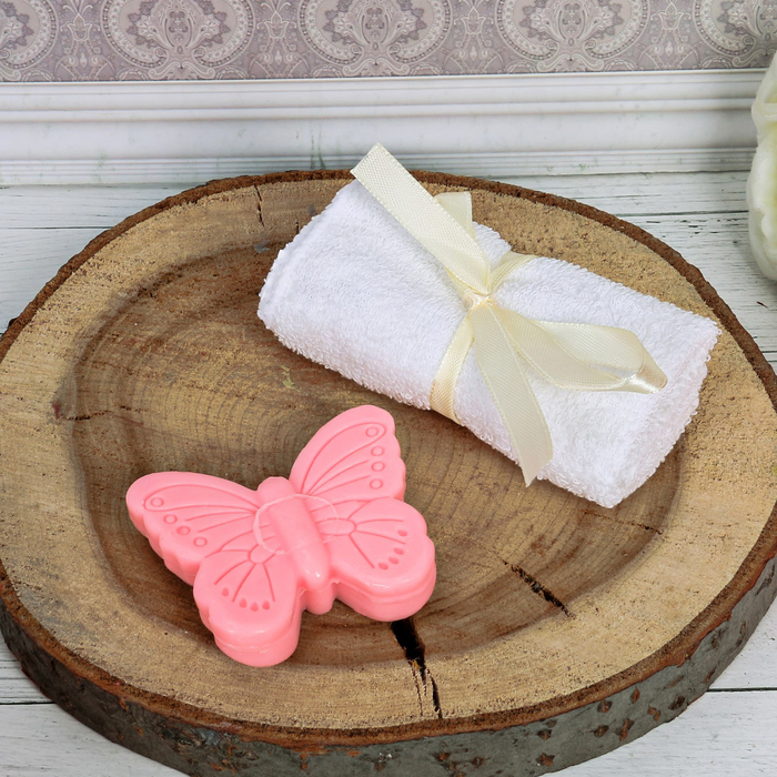 Подарочный набор "С днём учителя!": мыльные лепестки (6 шт.), полотенце, мыло