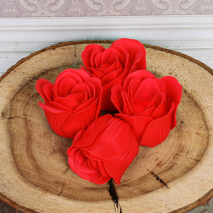 Подарочный набор "С днём учителя!": цветочная отдушка и мыльные лепестки, 4 шт.