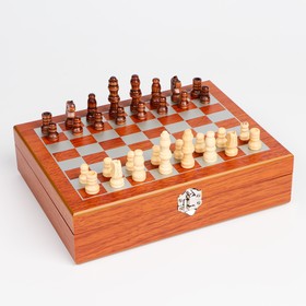 Набор 7 в1: фляжка 8 oz с Гербом, 4 рюмки, воронка, шахматы, 18 х 24 см