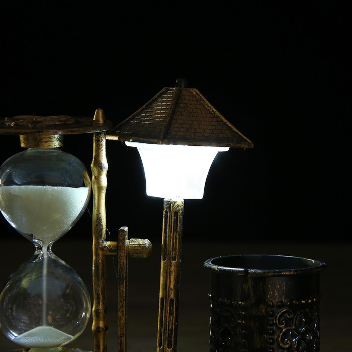 Песочные часы "Уличный фонарик", с подсветкой, карандашницей, 6.5х15.5х14.5 см, микс