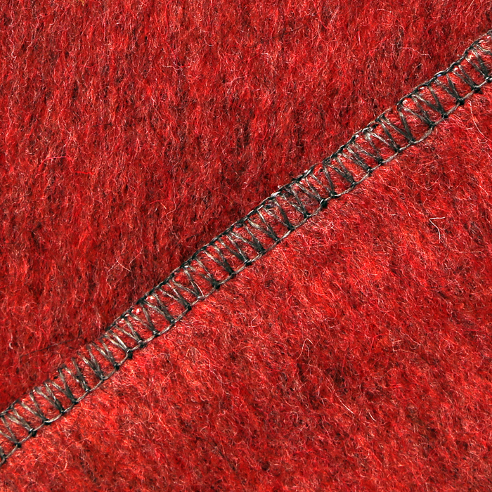 Одеяло полушерстяное, 400 г/м2, 140х205 гладкокрашенное бордо, 70% шерсть, 30% лавсан