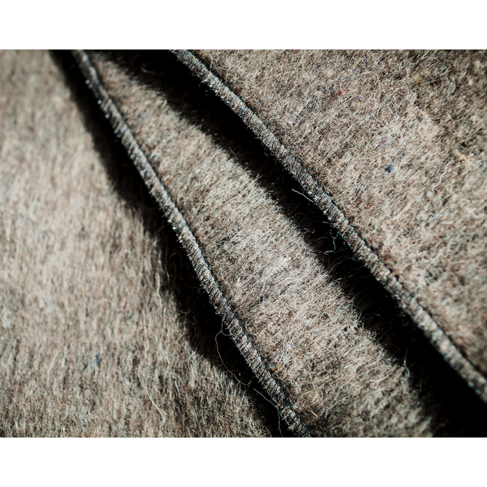 Одеяло полушерстяное, 320 г/м2, 140х205 гладкокрашенное серый, 70% шерсть, 30% лавсан