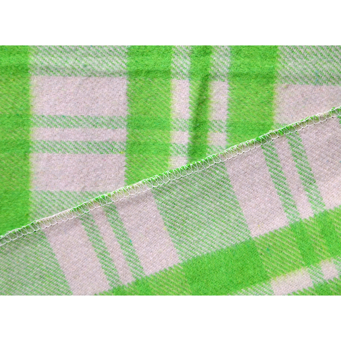 Одеяло байковое, 420 г/м2, 140х205 клетка Мадрид салатовый, 80% хлопок, 20% лавсан