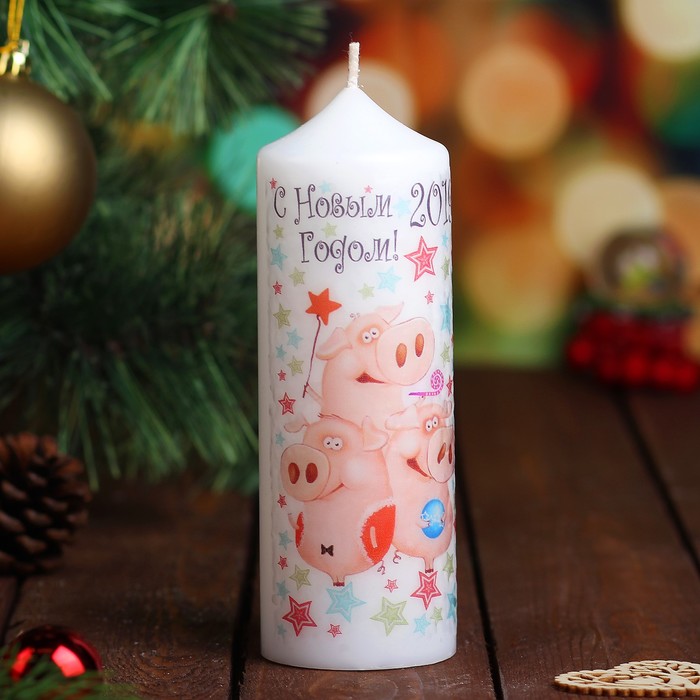 Свеча новогодняя "Звёздные свинки" 6х17см