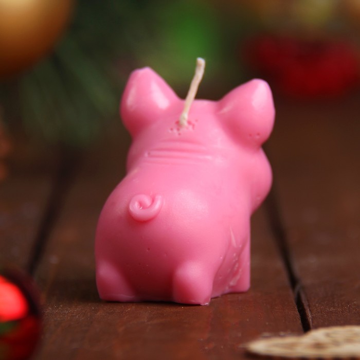 Свеча новогодняя "Хрюшка" розовая, 6х6,3см