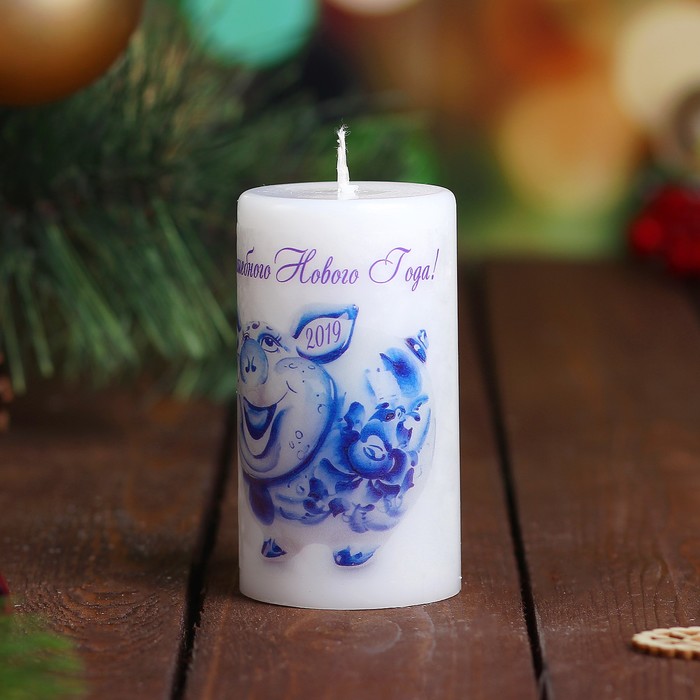 Свеча новогодняя "Хрюшка гжель" 5,2х9,5см