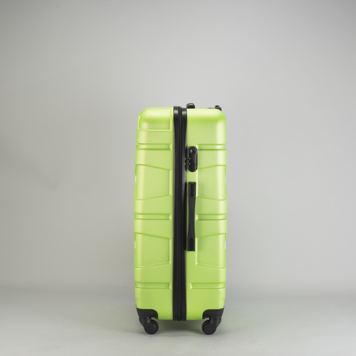 Чемодан большой "Доспехи" 28", отдел на молнии, кодовый замок, 4 колеса, цвет зелёный