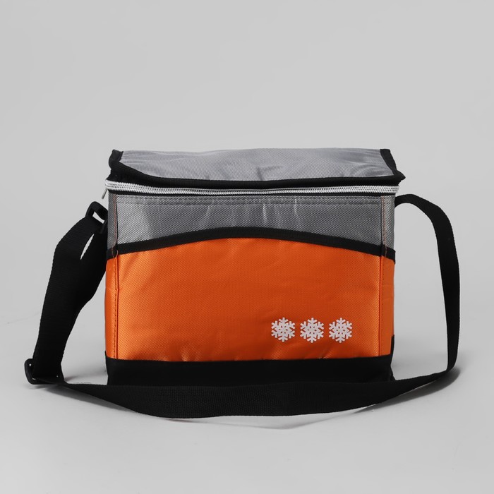 Сумка-термо дорожная, отдел на молнии, 3 наружных кармана, регулируемый ремень, цвет оранжевый