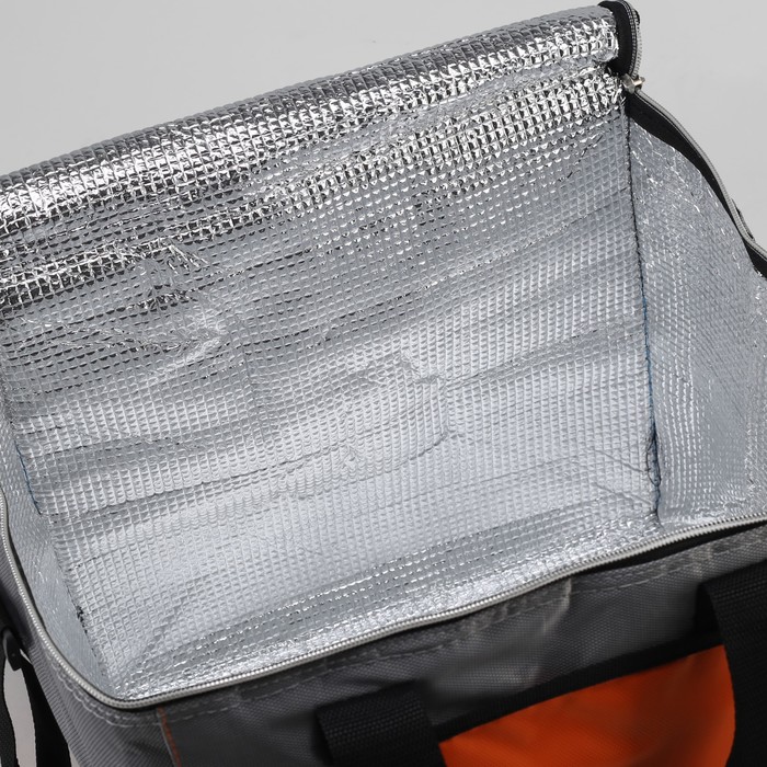 Сумка-термо дорожная, отдел на молнии, 3 наружных кармана, регулируемый ремень, цвет оранжевый