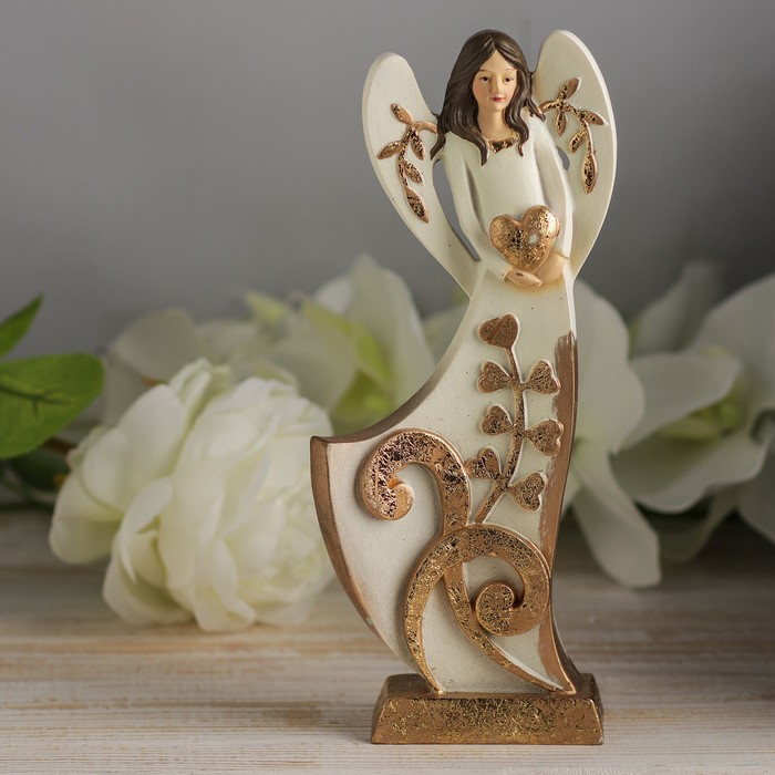 Сувенир полистоун "Ангел-девушка с сердечком. Узор" 24,5х9,5х3,5