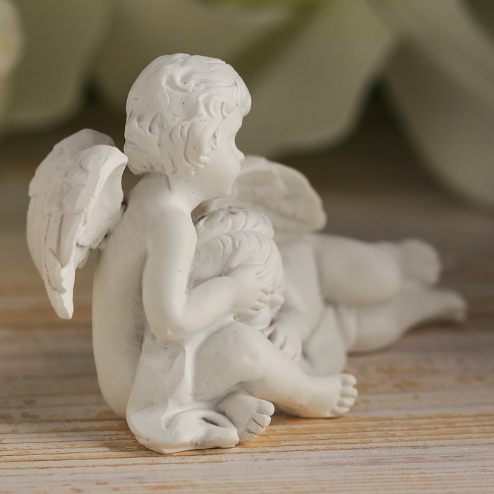 Сувенир полистоун "Ангелочки белоснежные - Охраняя сон" 6,5х10,5х5 см