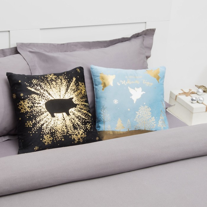 Наволочка декоративная Collorista золото "Символ года" 40х40 см, велюр, 100% п/э