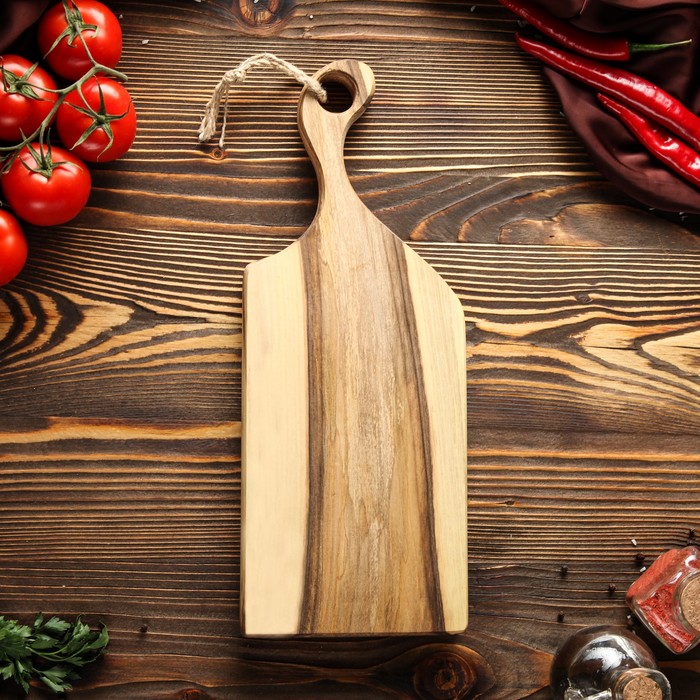 Доска авторская для подачи №3, из слэба, массив ореха, 40 х 20 см