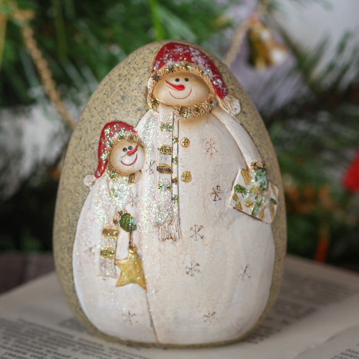 Сувенир полистоун "Снеговички-толстячки" 12х9х6 см