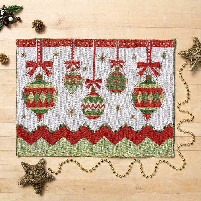 Салфетка "Новогодние игрушки" 33*45±3 см,100% п/э,гобелен