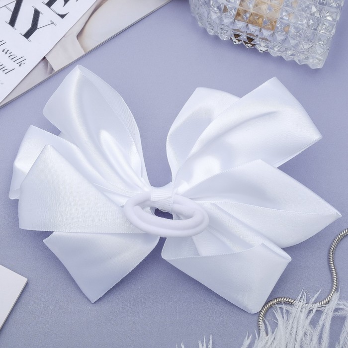 Резинка для волос бант "Школьница" 13 см, жемчужины и страз, белый