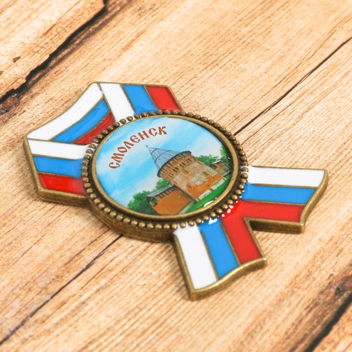 Магнит в форме ордена «Смоленск» (собор Успения Пресвятой Богородицы), 4.2 х 5.8 см