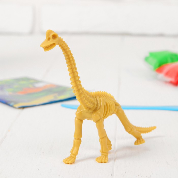 Набор для создания динозавра "Брахиозавр" масса для лепки 3 шт по 15 г, скелет, стека