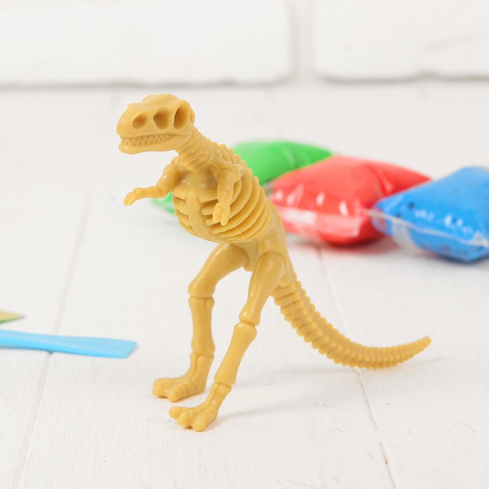 Набор для создания динозавра "Тиранозавр" масса для лепки 3 шт по 15 г, скелет, стека
