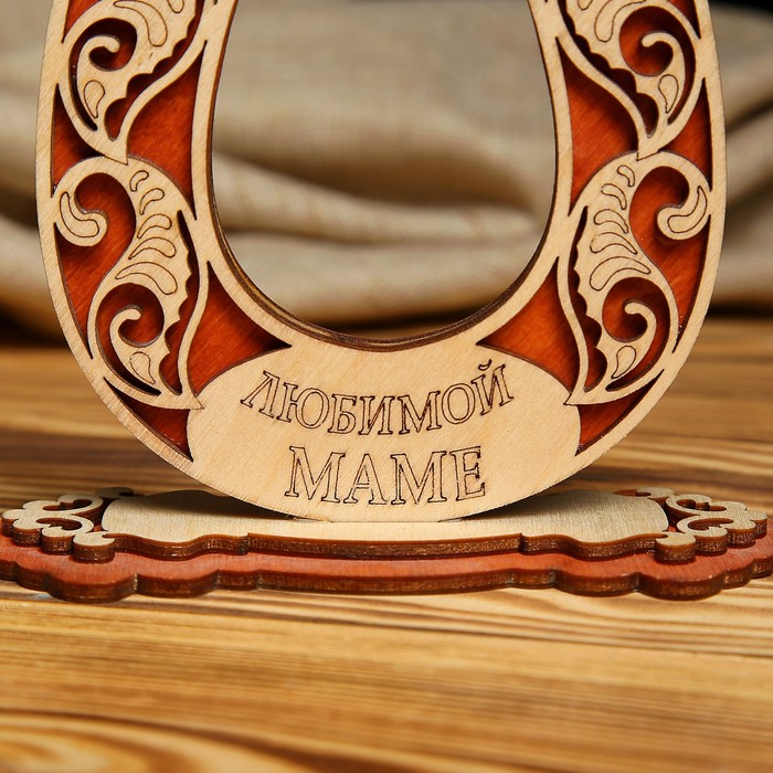 Подкова «Любимой маме/на счастье», с узором, настольная, двусторонняя, красная, 5×12×10 см