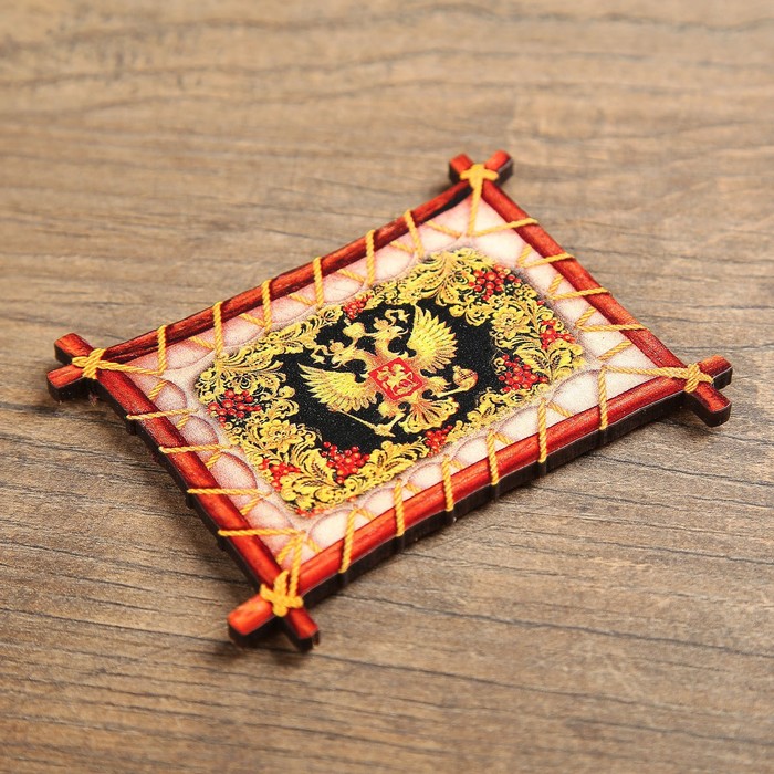 Магнит «Герб России с хохломской росписью», кожа в бамбуке, чёрный фон, 8,2×6,5 см