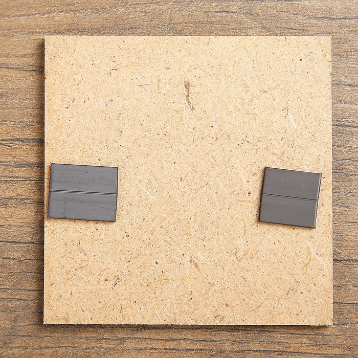 Магнит - картина «Герб России с хохломской росписью», чёрный фон, 6,8×6,8 см