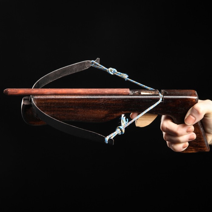 Сувенирное деревянное оружие "Арбалет", 23 см, чёрный, массив черешни, 3 стрелы