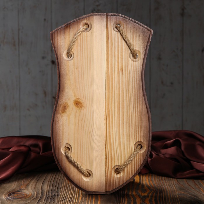 Деревянный щит "Польский", массив сосны, 35 х 20 см