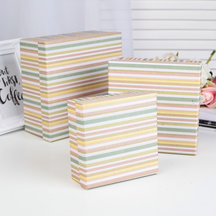 Набор коробок 3в1, 20 х 20 х 10 - 14 х 14 х 5,5 см УЦЕНКА