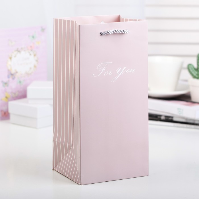 Пакет подарочный 10 х 12 х 24,5 см