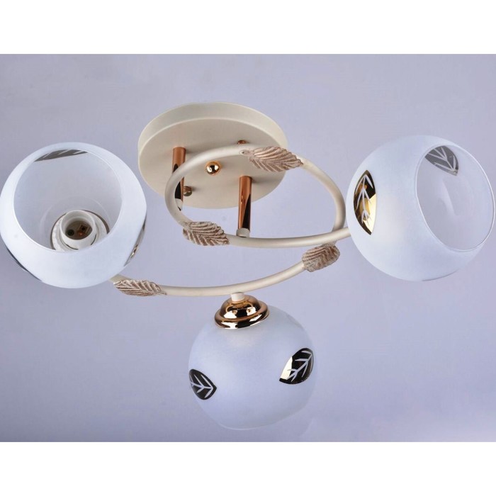 Люстра "Дана" 3x40Вт Е27 белый-золото 20x13x50см.