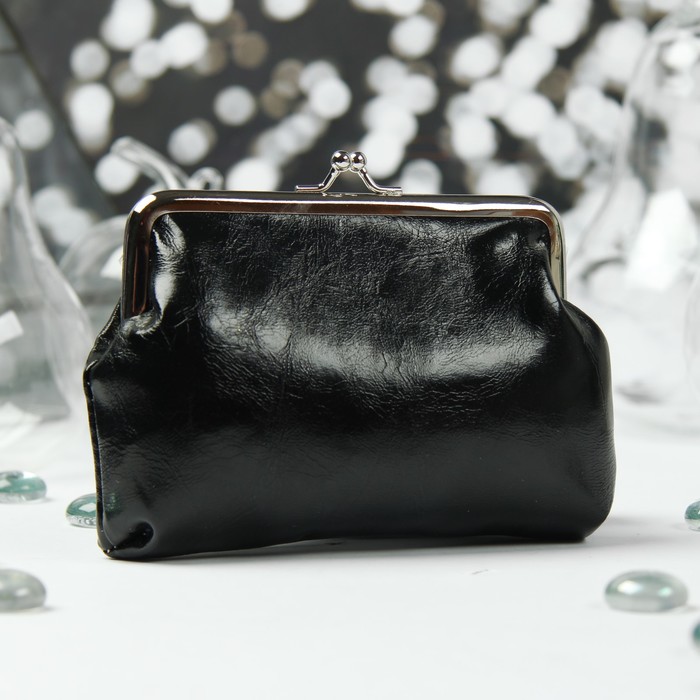 Кошелёк женский, отдел на фермуаре, цвет чёрный